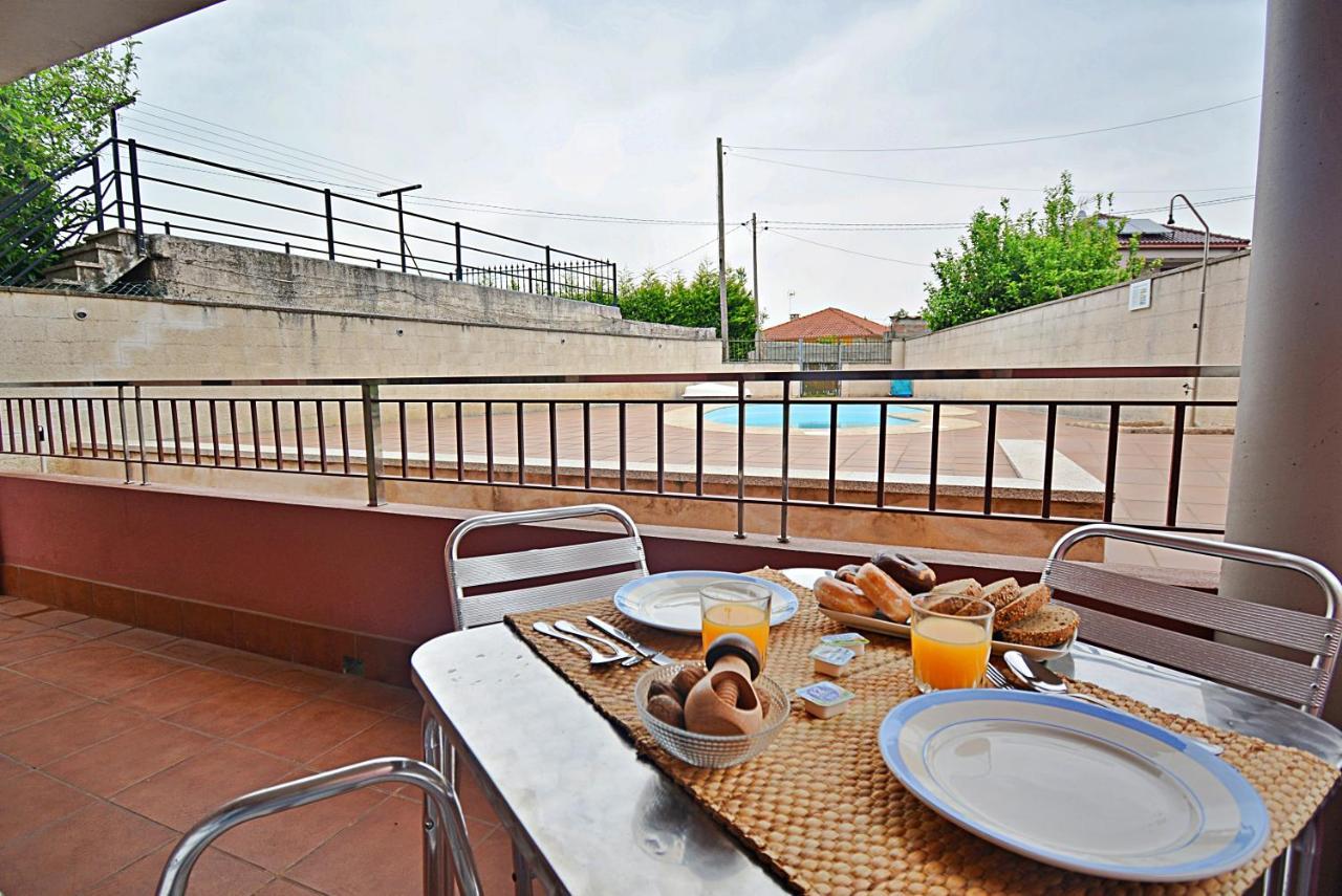 Apartamento Con Piscina Proximo A 桑亨霍 外观 照片