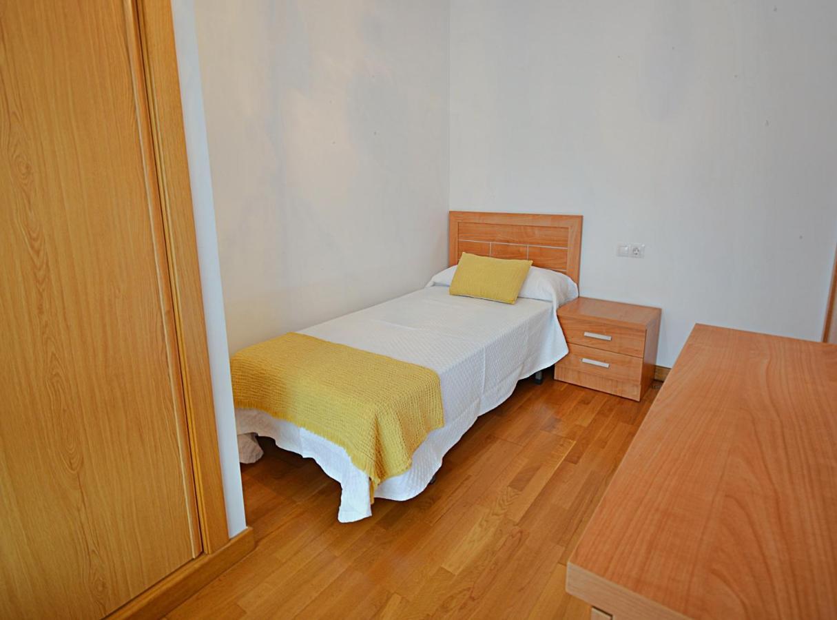 Apartamento Con Piscina Proximo A 桑亨霍 外观 照片
